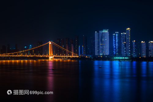 武汉汉阳江滩夜景